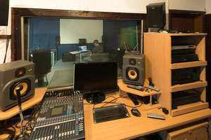 Audio-video laboratory
